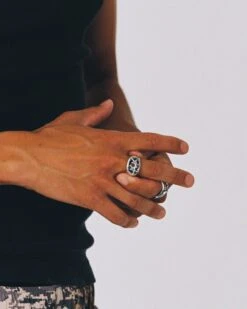 White Stone Superstar Signet -Twojeys Sales Store R1 05555 036A